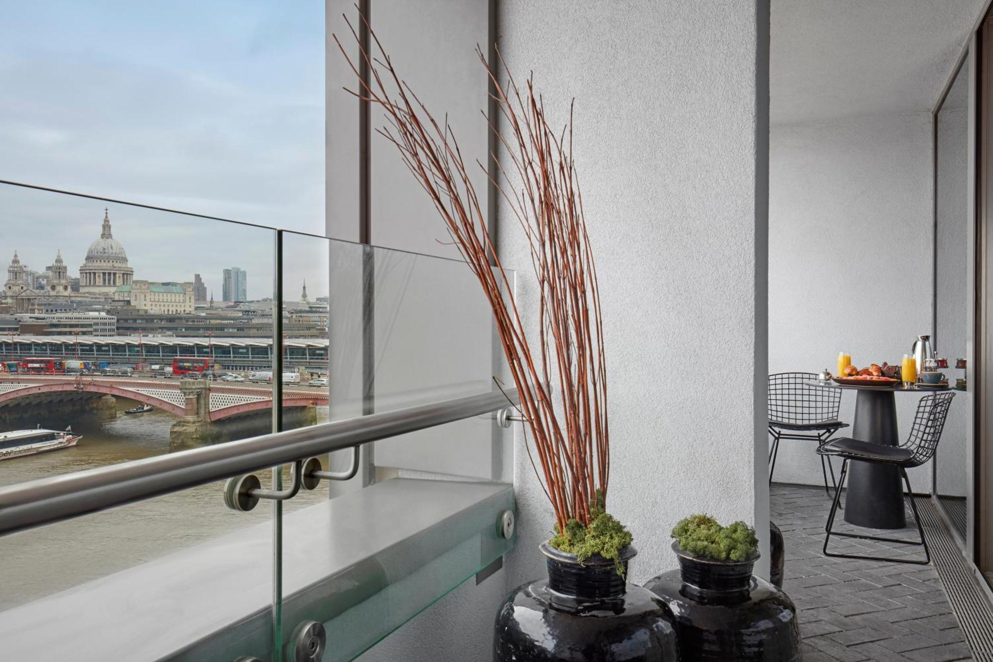 Hotel Sea Containers Londra Camera foto